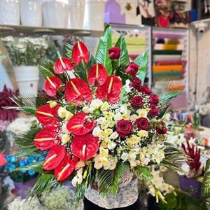 سبد و دسته گل خاص به مناسبت روز مادر 9536