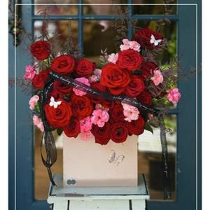 دسته گل مناسب هدیه ولنتاین برای مرد 10922