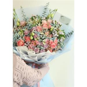 دسته گل مناسب هدیه برای همسر باردار 11019