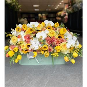 دسته گل مناسب افراد متولد اسفند ماه 10469