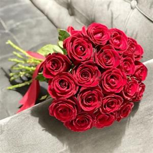 دسته گل رز برای روز ولنتاین مناسب دوست 5964