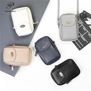 کیف رودوشی زنانه برند پرتیزس مدل PRETTYZYS  L155