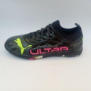 کفش فوتسال مدل نیم جورابی