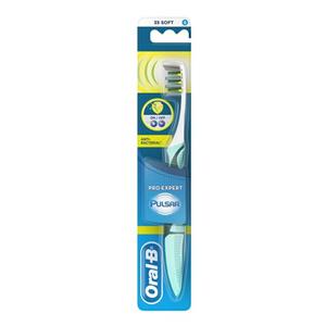 مسواک اورال-بی مدل Anti-Bacterial با برس نرم Oral-B Anti-Bacterial Soft Toothbrush
