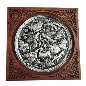 بشقاب قلم زنی مسی طرح گل و مرغ و آهو -