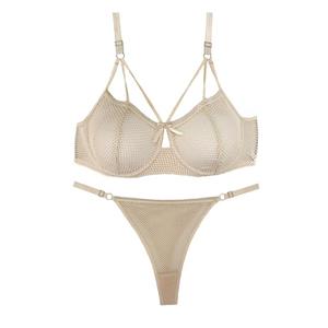 ست شورت و سوتین زنانه شارمین مدل سلندی فنردار هارنس‌دار رنگ کرم