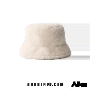 کلاه زنانه اورجینال برشکا BERSHKA Artificial fur fishing cap