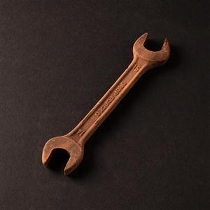 شکلات فکتوری طرح آچارتخت 15-14 - 15 گرم 