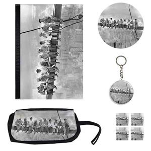 ست لوازم التحریر طرح ناهار بر فراز آسمان خراش برج راکفلر کد 1 بسته 8 عددی