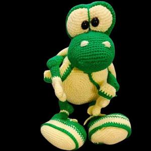 عروسک بافتنی مدل لاکی فوتبالیست