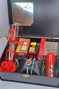 هدیه باکس دماسنج عشق عشق سنج کاربردی عاشقانه تو مرا جان و جهانی ساعت زنانه ظریف نگین دار نیم ست استیل حلقه کد kad0145