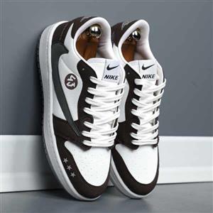 کتونی مردانه نایک ایر جردن ترویس HP کد43