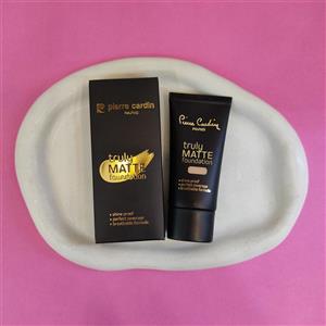 کرم پودر تیوپی پیرکاردین فرانسه