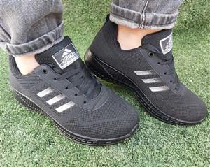 کفش زنانه معتمد اسکیچرز بنددار کد 055