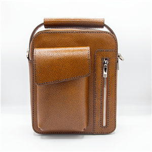 کیف چرم دوشی مدل اهورا رنگ نسکافه ای کد33