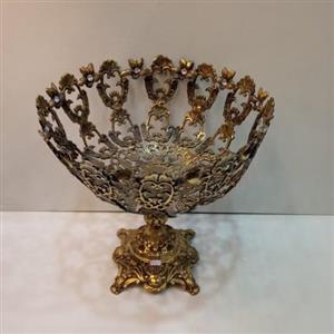میوه خوری برنزی 