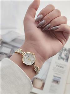 ساعت دخترانه جدید طلایی ظریف و شیک با کیفیت دارای طرح های متنوع کد 1921149
