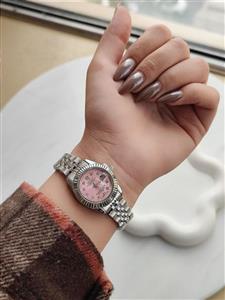 ساعت زنانه رولکس جدید تقویم دار حک مارک روی قفل کیفیت عالی دارای رنگ بندی کد 1921097