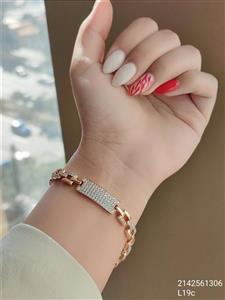 دستبند زنانه نگین دار شیک مارک ژوپینگ طلایی رنگ ثابت آبکاری شده ضد حساسیت و با کیفیت1216661