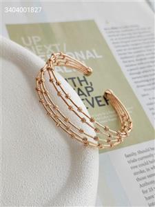 تکدست طلایی زنانه مارک دریم رنگ ثابت کیفیت عالی کد 1216366