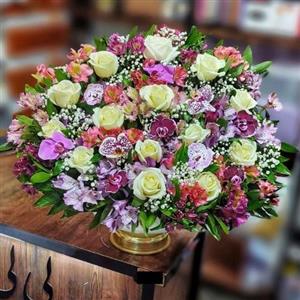 گل فروشی محدوده درمانگاه خاتم الانبیا در تهران t3999