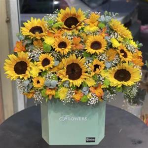 گل فروشی محدوده خوابگاه دانشگاه امام صادق واحد خواهران t6415