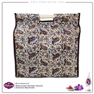 کیف هدیه قلمکار با دسته چوبی سایز 50*50 سانتیمتر کد 00002