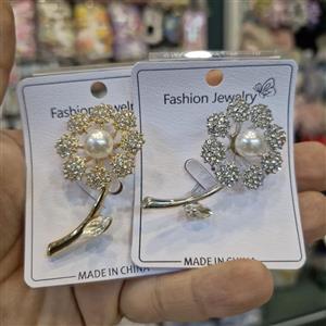 گل سینه گل هشت پر زنانه کد 803398