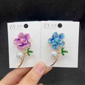 گل سینه گل آبرنگی مرواریدی زنانه کد 803417