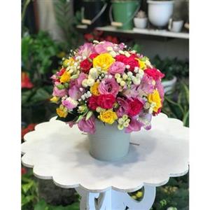خرید سبد گل زیبا برای تبریک 3428