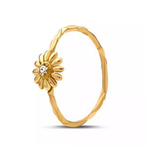 انگشتر طلا نگین دار وِرسا