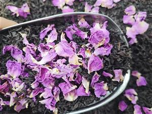 چای سیاه ممتاز با عطر گل محمدی (ارسال رایگان)