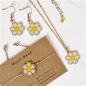 M0251 _ گردنبند، گوشواره و دستبند بابونه ( منجوق میوکی)