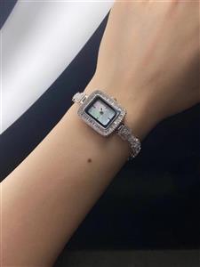 ساعت نقره زنانه کد 822