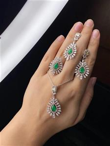 نیم ست جواهری زمرد کد ۱۱۷۲