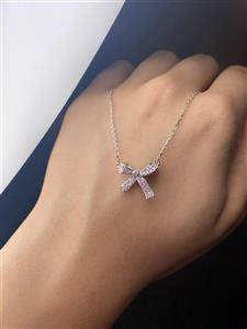 گردنبند مینیمال مدل پاپیون کد ۱۳۰۱