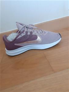 کتانی اسپرت مدل  NIKE کد top04