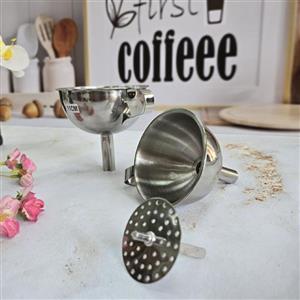 قیف استیل صافی دار برند شنگیا کد 06
