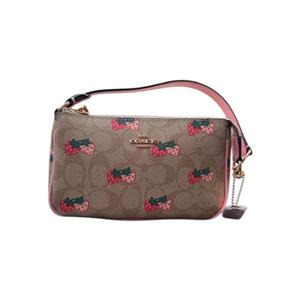 کیف دستی زنانه برند کوچ مدل Nolita 19 طرح توت‌فرنگی