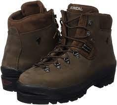 کفش کوهنوردی حرفه ای بوریل مدل فوجی  Boreal مدل Fuji