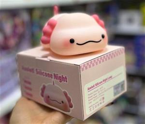 شب خواب سیلیکونی طرح اکسولوتل خوابیده