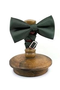 پاپیون کلاسیک طرح نقطه‌ای هاگی مدل P1889 برند Kravatkolik  