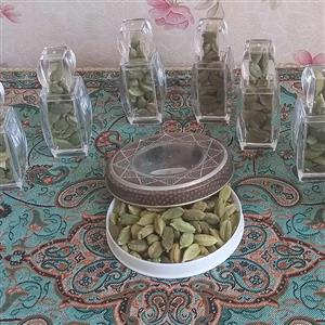 هل اکبر بنفش اعلاء\n(10 گرم داخل جام آذین )
