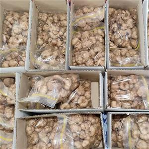 سیرسیاه 3کیلویی عمده کیفیت صادراتی(سیر درجه 1 همدان)