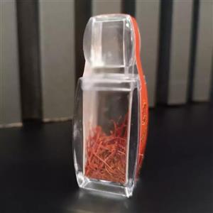 زعفران آذین یک گرمی ممتاز قائنات