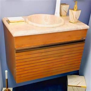 روشویی کابینتی طرح چوب قهوه ای ضد آب سایز 50 و60 مدل دیواری  هزینه ارسال با مشتری هست سنگی پی وی سی قهوه ای با کیفیت