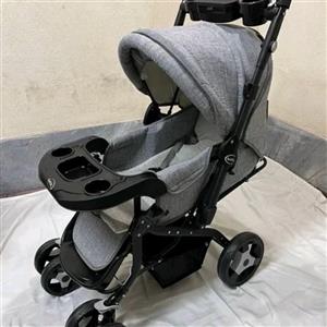 کالسکه ارابه همراه با تشک جنس عالی