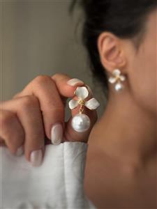 گوشواره گل مرواریدی