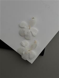 گوشواره گل صدفی بزرگ