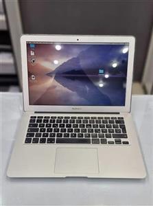 لپ تاپ استوک اپل مک بوک ایر مدل APPLE MacBook Air 6.2 A1466 (1)